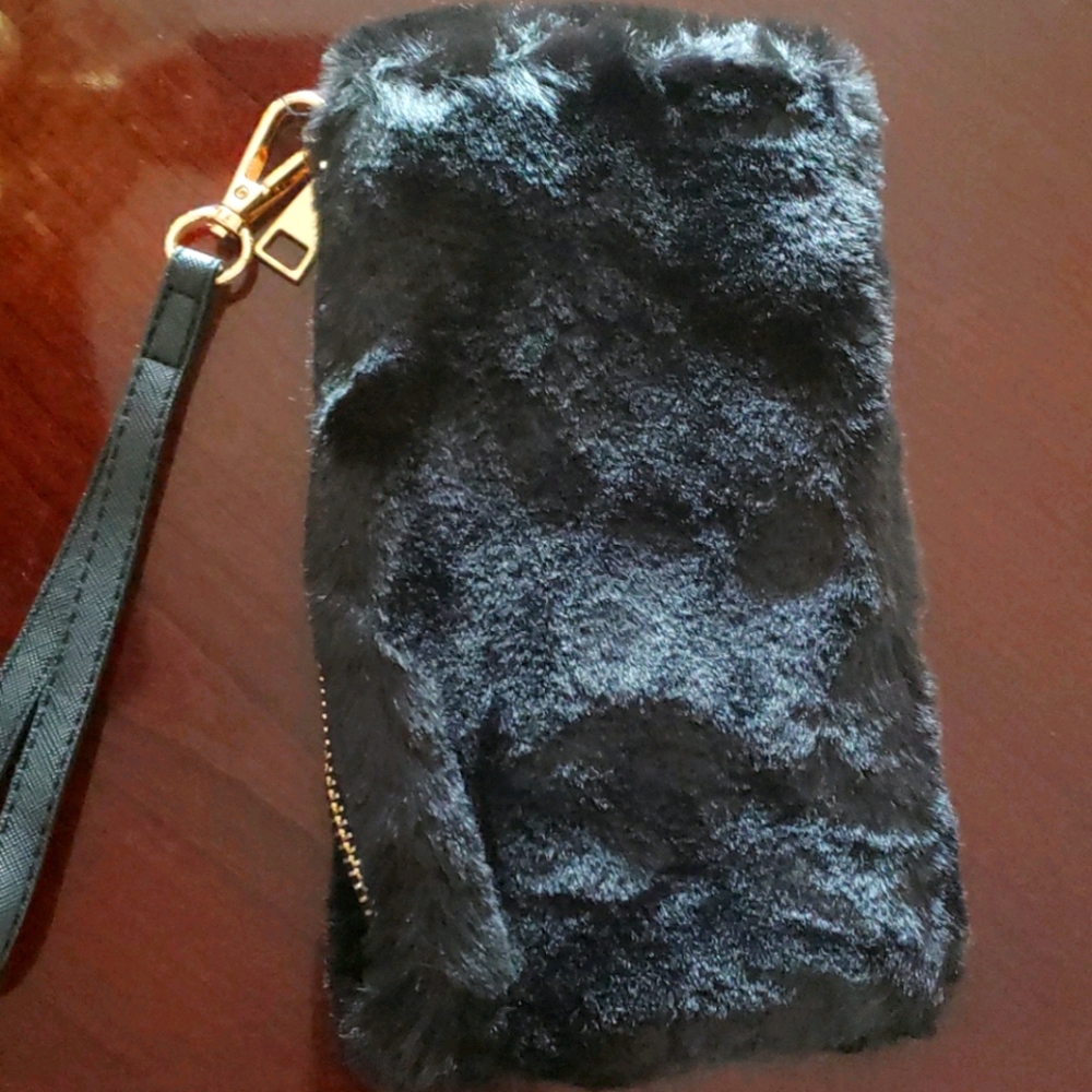 Wristlet